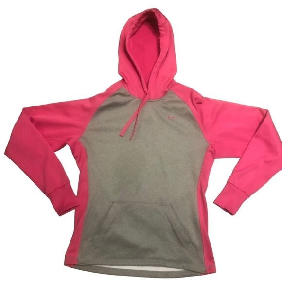 Nike Tops - Nike Therma-Fit Hoodie Medium